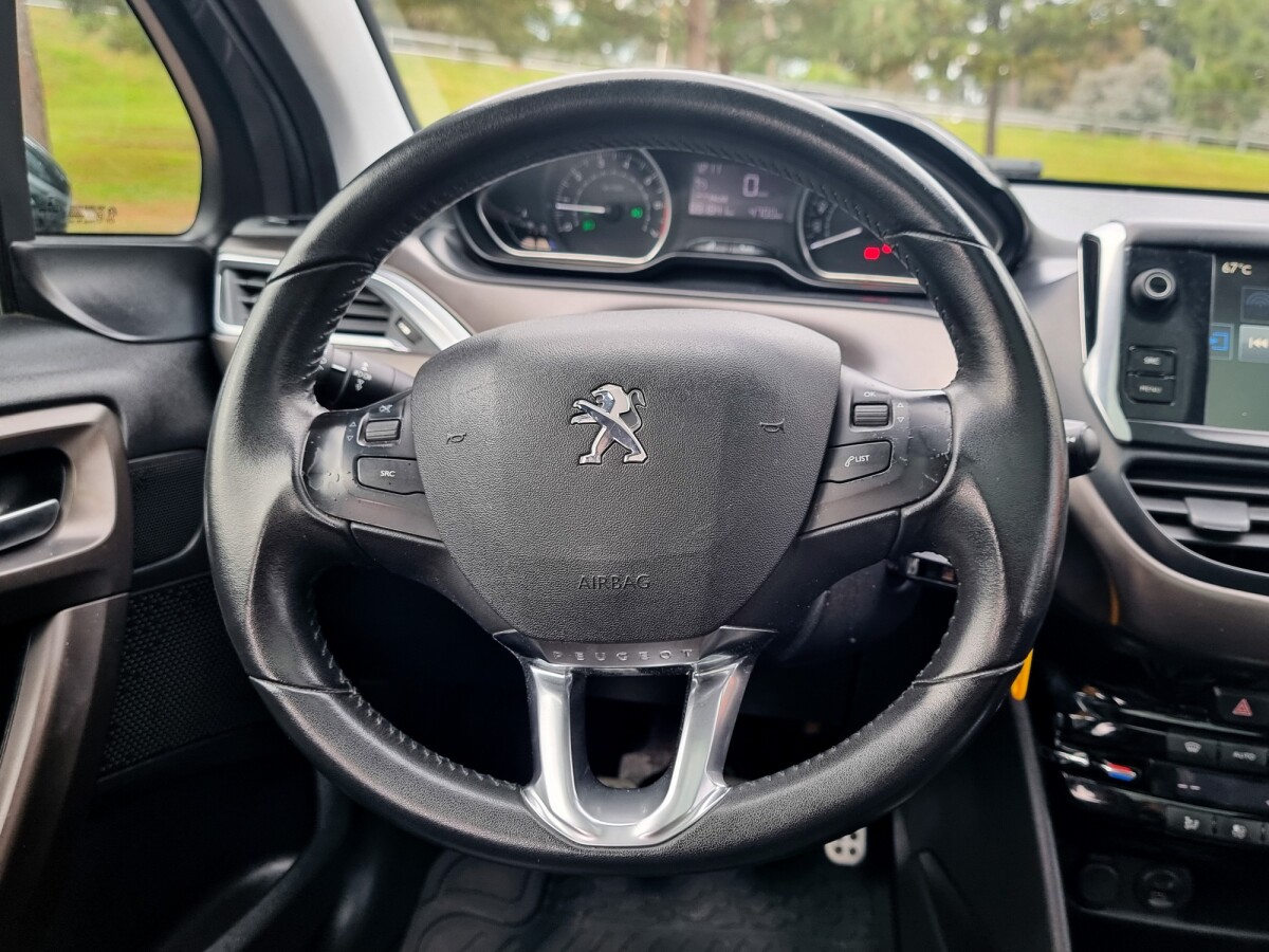 Peugeot 2008 Griffe 1.6t Extra Full | Permuta / Financia Peugeot 2008 Griffe 1.6t Extra Full | Permuta / Financia