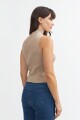 Top de punto sin manga cuello halter KHAKI