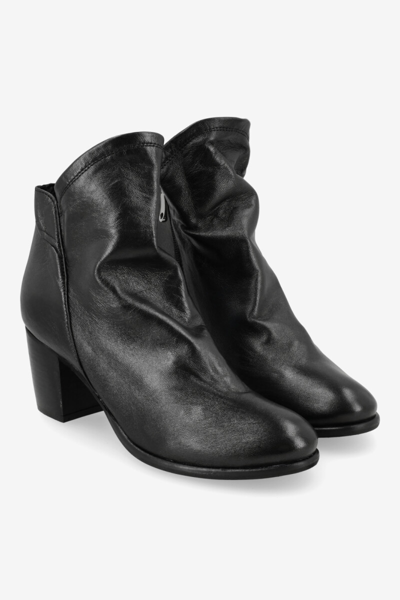 BOTA CORTA Negro