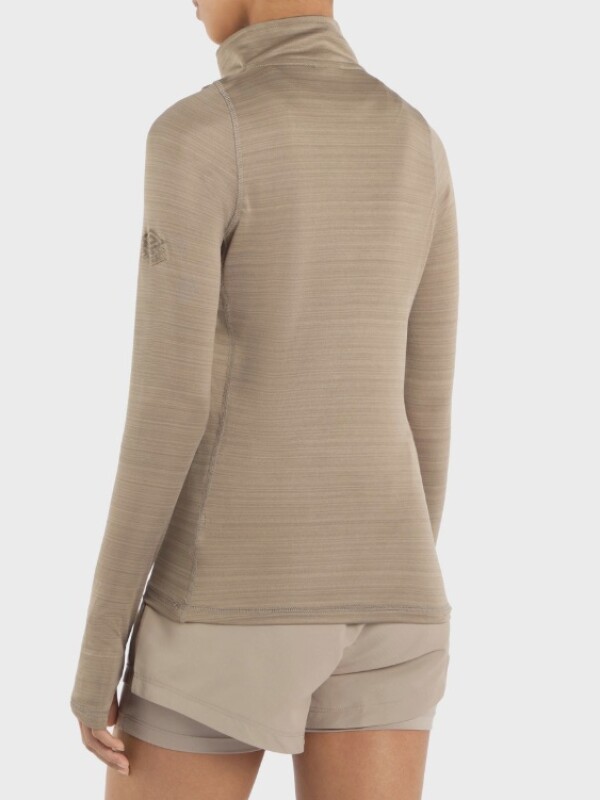 REMERA TRAINING HALF ZIP Umbro Mujer 0bm