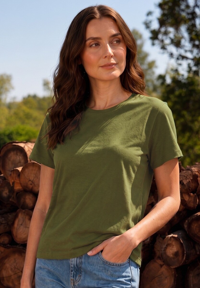 Remera Básica. - VERDE MILITAR 