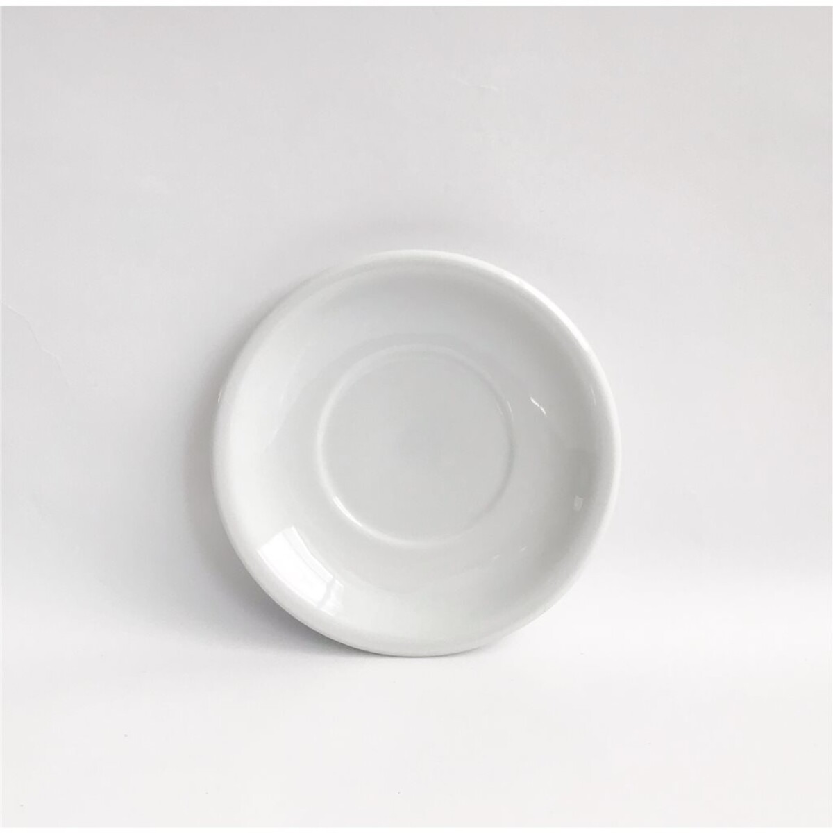 PLATO TAZA D CAFÉ D12CM LINEA RECTA BLANCO VERBANO 