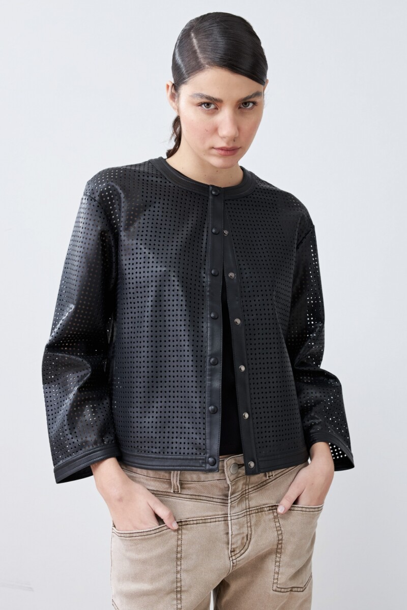 Chaqueta eco cuero calada negro