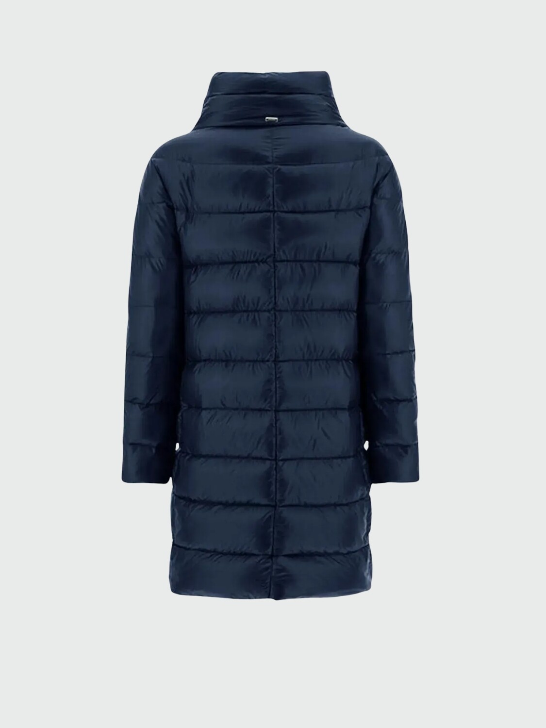 Herno - Campera de corte recto confeccionada en nylon ultraligth. Dora Azul