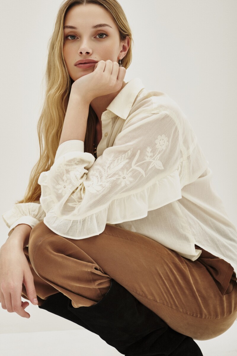 Camisa Frills Flowers Crudo