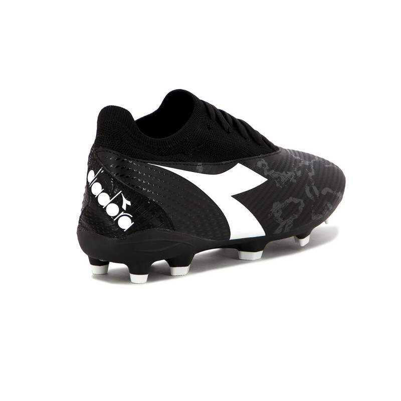 Diadora Futbol CENIT MD M - Negro-Blanco Negro-Blanco