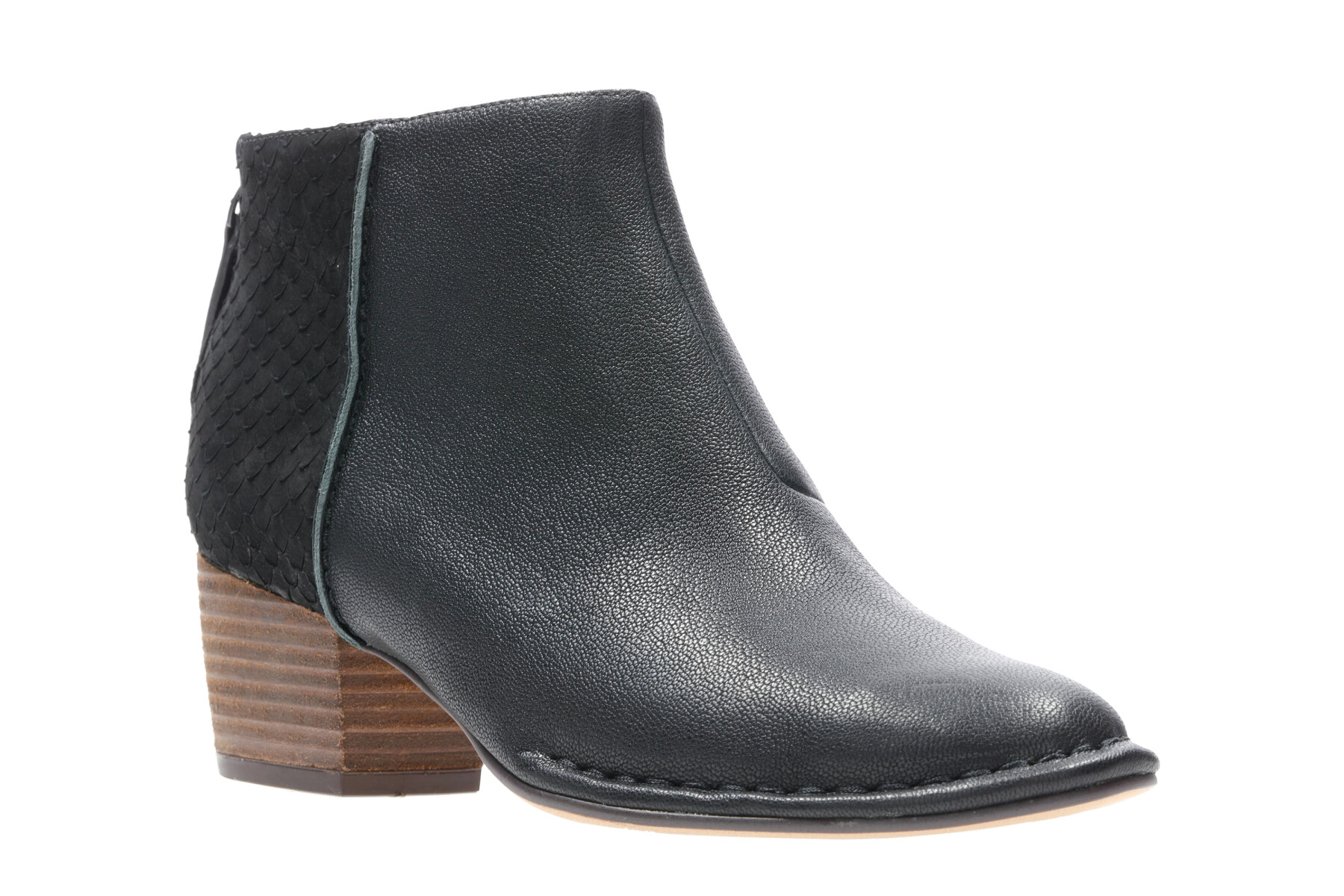 Bota de Mujer Clarks Spiced Ruby - Negro - Combinado 
