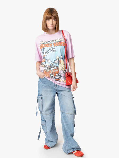 REMERA MICKEY AND THE CATS ROSA CLARO