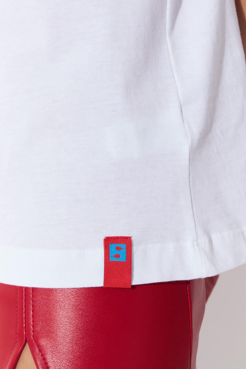 Remera oversize sensible choice blanco