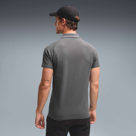 Polo Cap Evostripe de Hombre Gris
