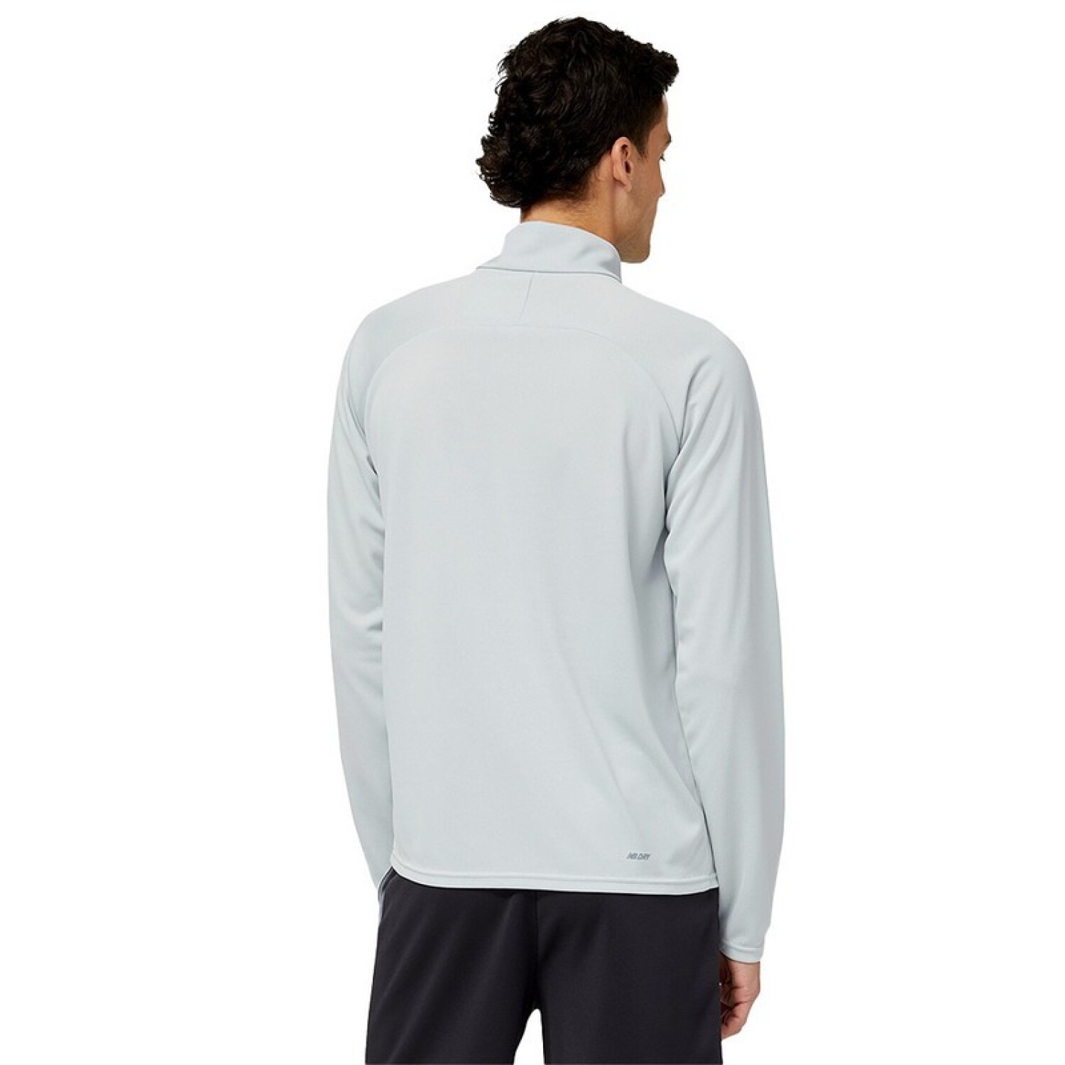 Buzo New Balance Tenacity Gris Fitpoint