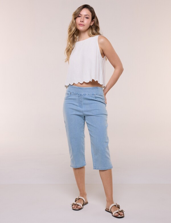 Capri Denim Pretina Ancha JEAN CLARO
