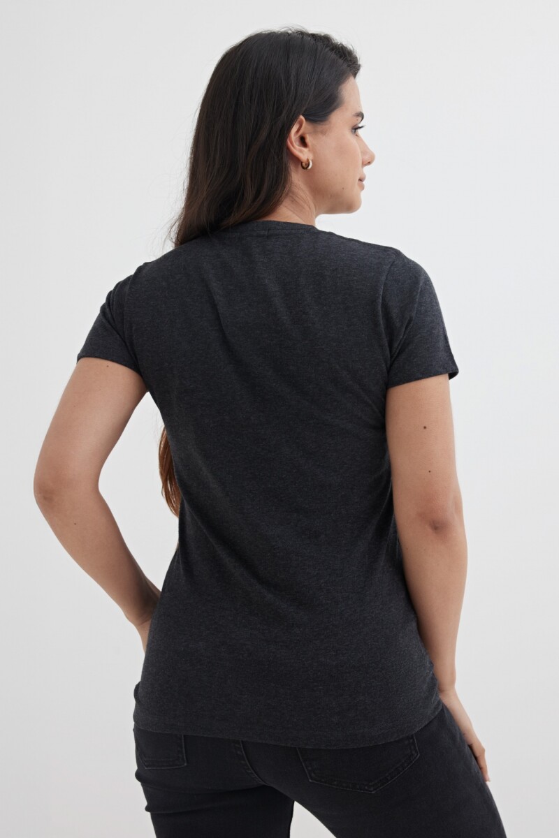 Remera básica GRIS OSCURO