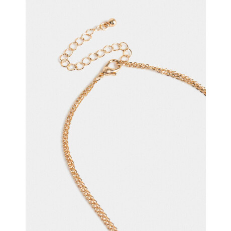 Collar Corto Multicadena Con Dijes Dorado