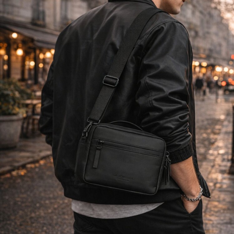 CARTERA DASH BOX NEGRO GASTON LUGA CARTERA DASH BOX NEGRO GASTON LUGA