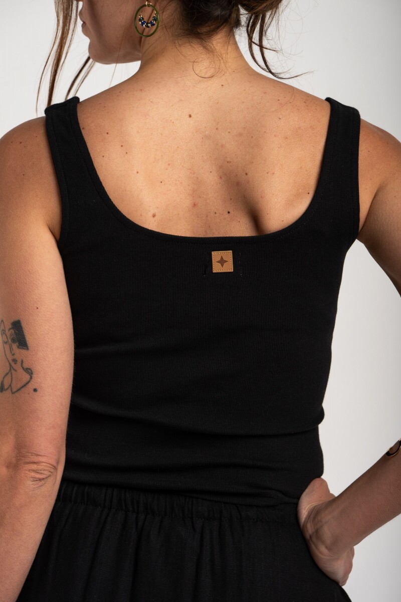 Top Musculosa Negro