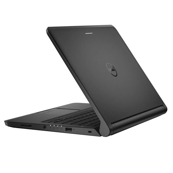 Notebook Laptop Dell Latitude 3350 I5 8 GB RAM 120GB SSD 14" Notebook Laptop Dell Latitude 3350 I5 8 GB RAM 120GB SSD 14"