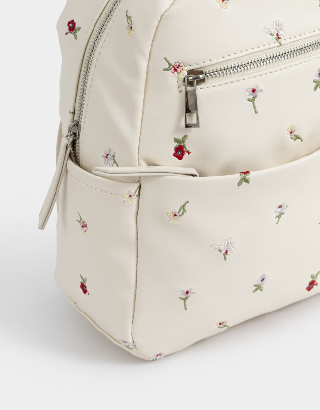 Mochilas Urbanas Mochila Bordada Florcitas - Estampado Flores