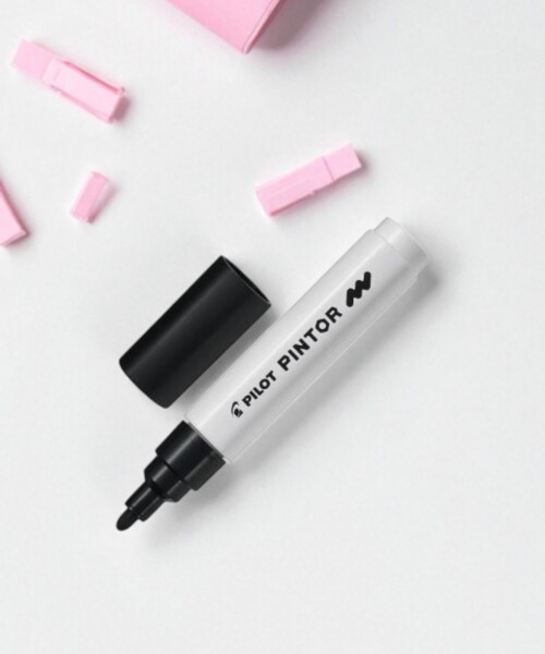 Marcador pilot mm punta 1.4 mm. Negro Marcador pilot mm punta 1.4 mm. Negro