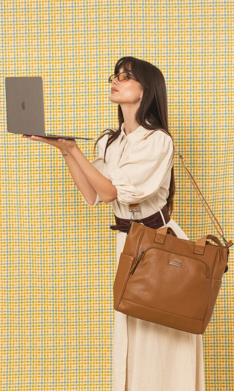 CARTERA LETIZIA MIEL