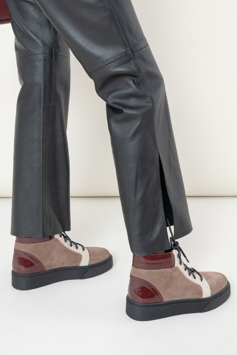 Bota Holly Vison