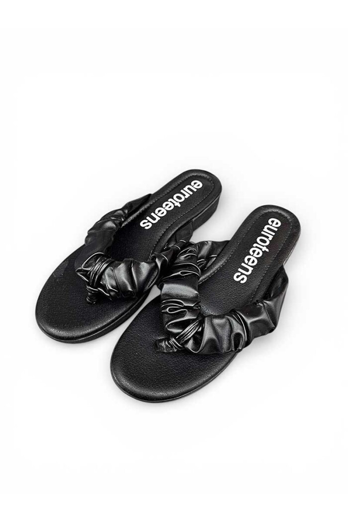 SANDALIA EUROTEENS OJOTA Negro