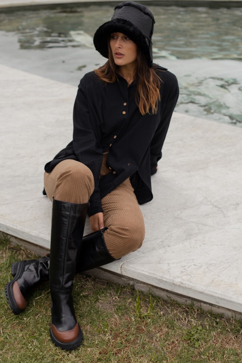 BOTA MONTA FW23 Negro Con Ca