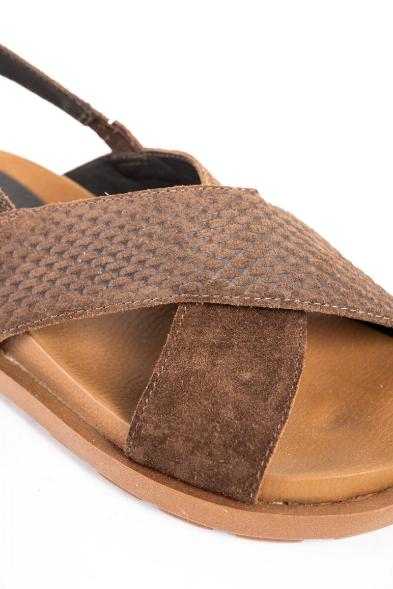Sandalias Cruzadas De Cuero Chocolate
