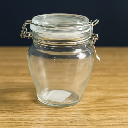 FRASCO DE VIDRIO 6.5X10.5CM FRASCO DE VIDRIO 6.5X10.5CM