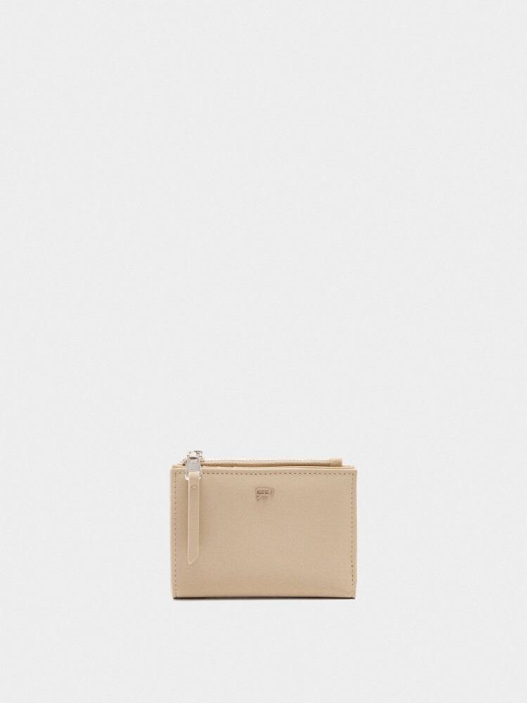 Cartera Con Textura Suave beige