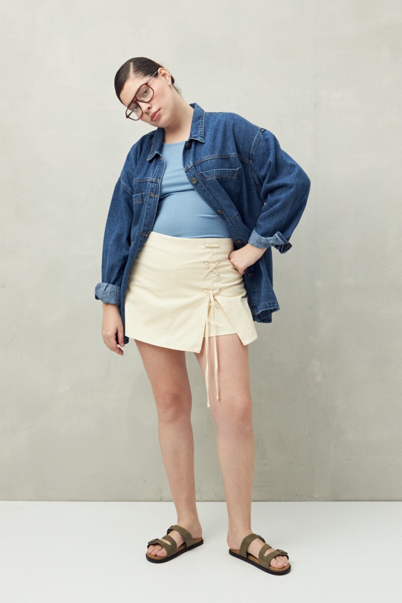 SHORT MARJA Crudo