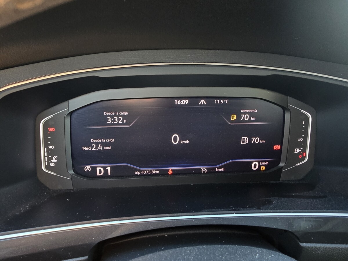 Volkswagen Tiguan Highline 2.0 7Pax | Permuta / Financia Volkswagen Tiguan Highline 2.0 7Pax | Permuta / Financia