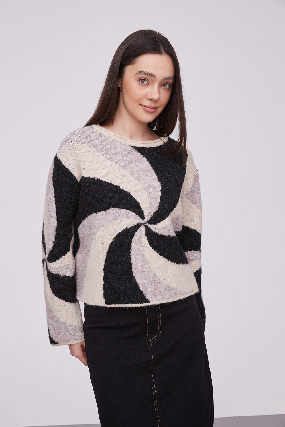 Sweater Murni Estampado 1