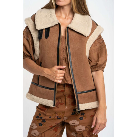 Chaleco Gamulan Camel