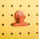 Clip magnético metálico multiuso para panel perforado pegboard Naranja