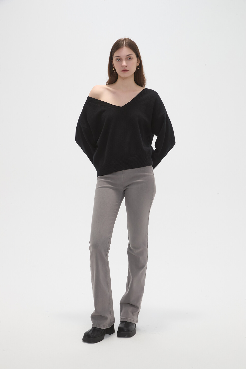 Sweater Uryth Negro