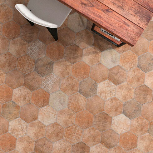 PORCELANATO HEXAGONAL MATE TERRACOTA DECORADO 22X25 ABADIA GAMAS DE TERRACOTA