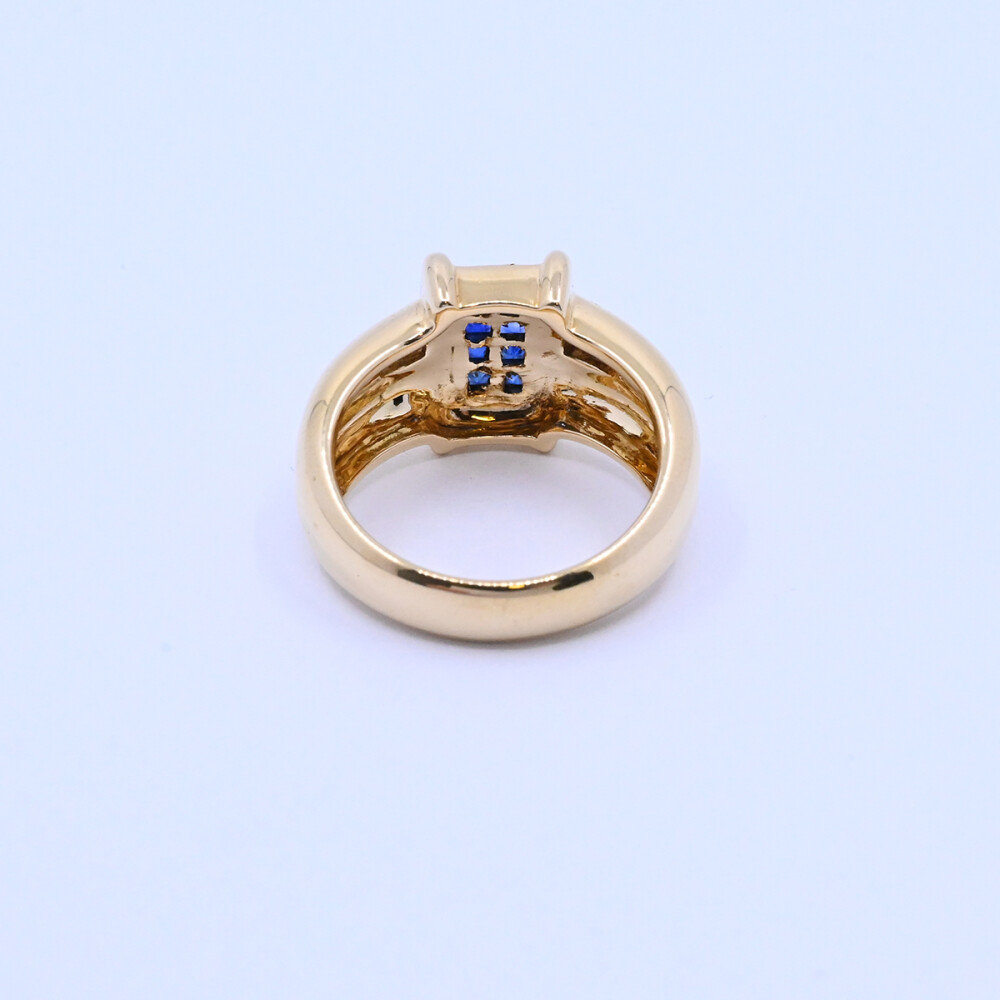 Anillo oro 18K con brillantes y zafiros Anillo oro 18K con brillantes y zafiros