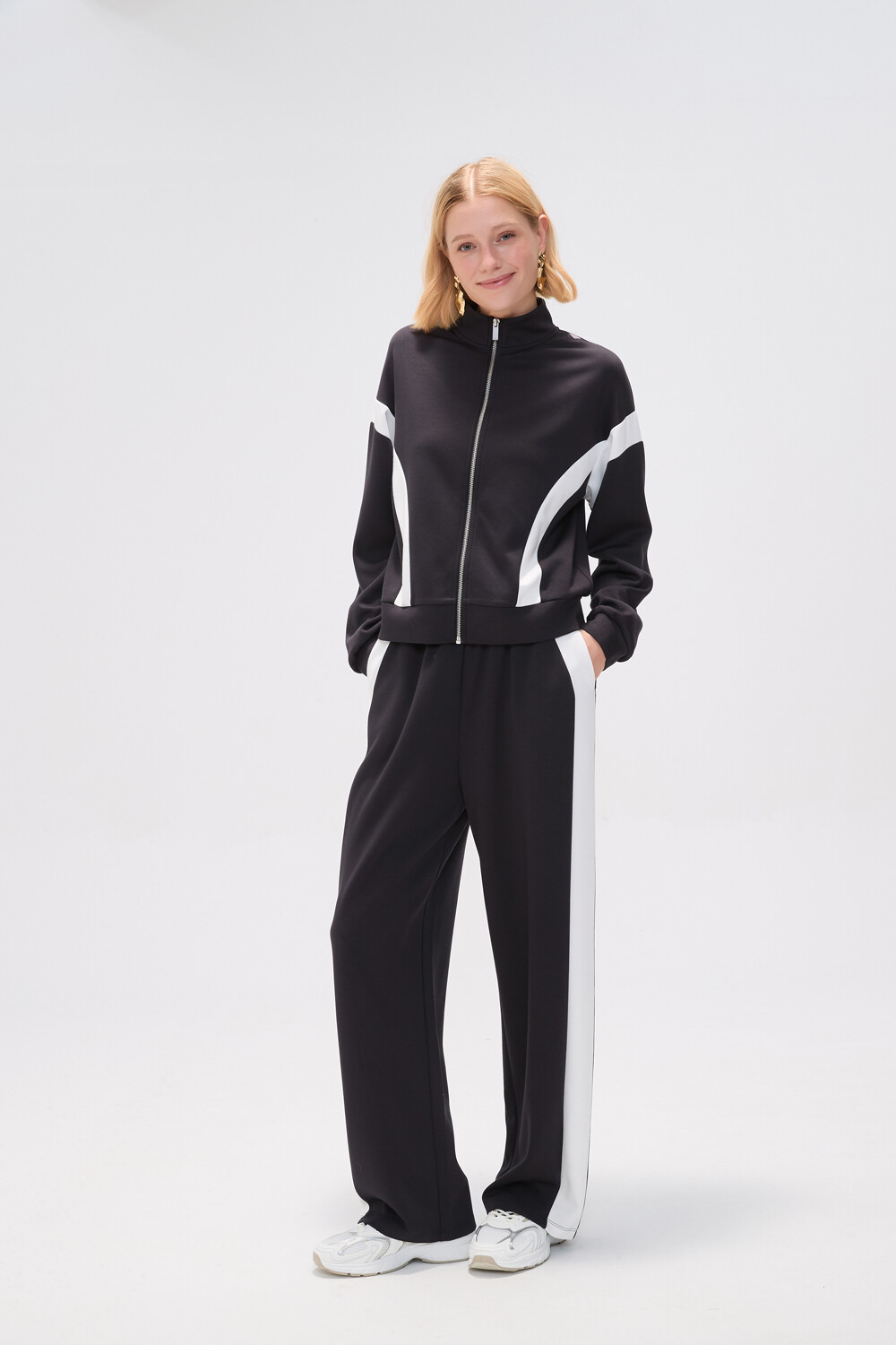 Campera Deportiva Raquelle 612 Estampado 1