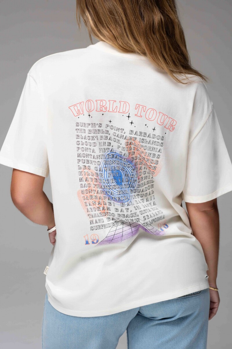 REMERA WORLD TRIP OVER TEE F-crudo
