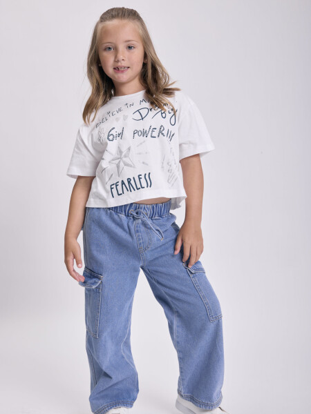 Remera crop Estampa Power Crudo