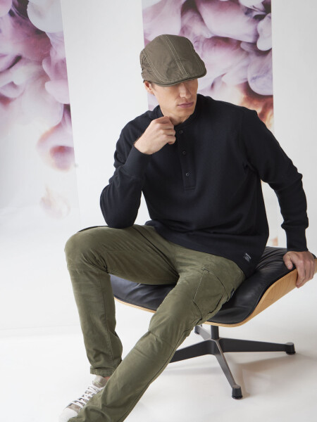 FLEECE BURDEOS NEGRO