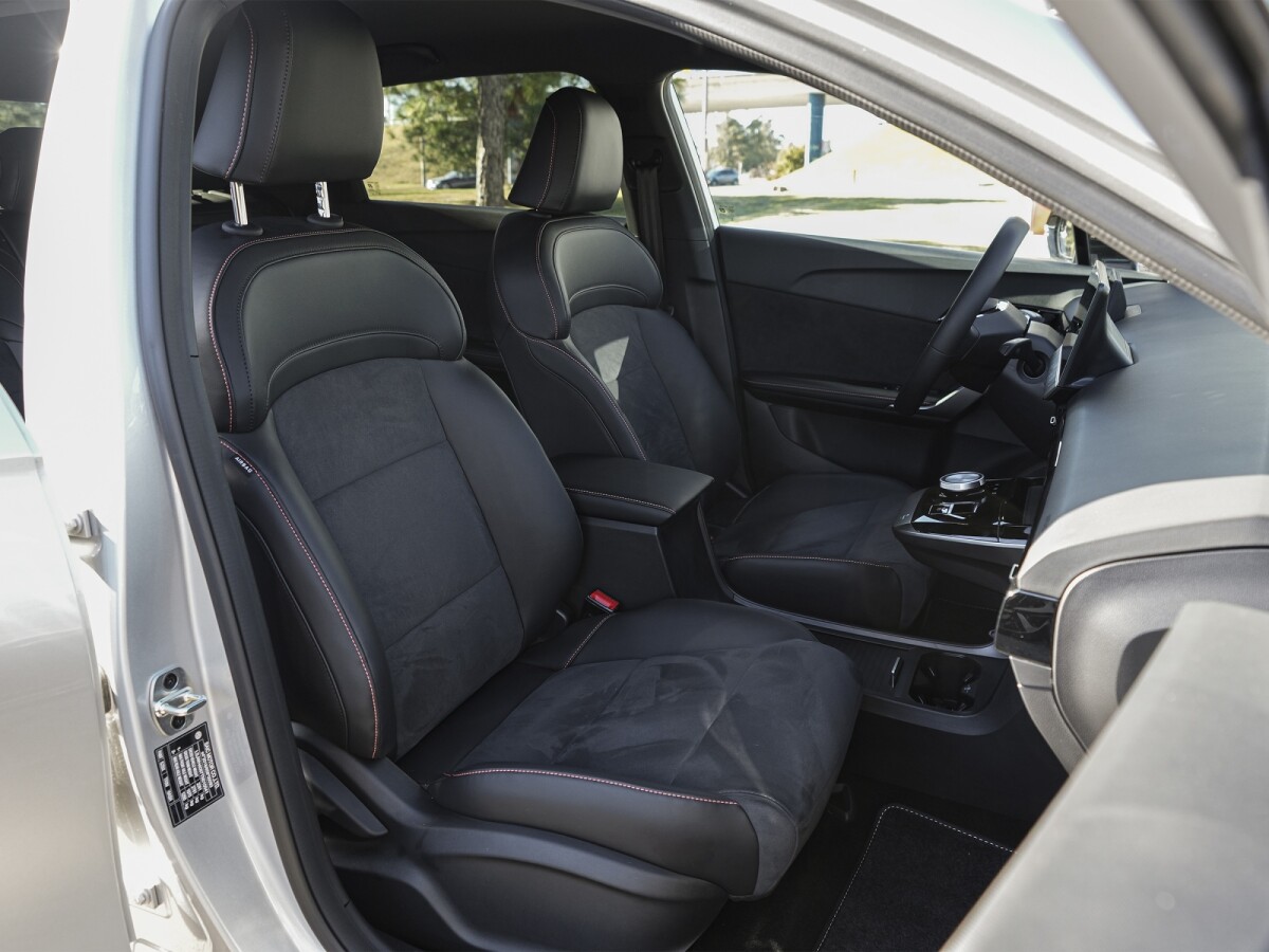 MG4 X Power Deluxe Extra Full 2026 0KM | Permuta / Financia MG4 X Power Deluxe Extra Full 2026 0KM | Permuta / Financia