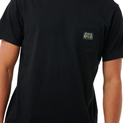 Remera MC Rip Curl Horizon Badge Remera MC Rip Curl Horizon Badge