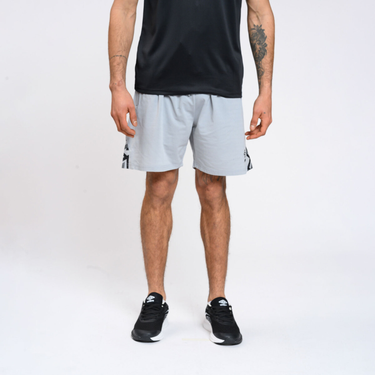 BERMUDA NUMO HOMBRE Umbro Hombre - 005 