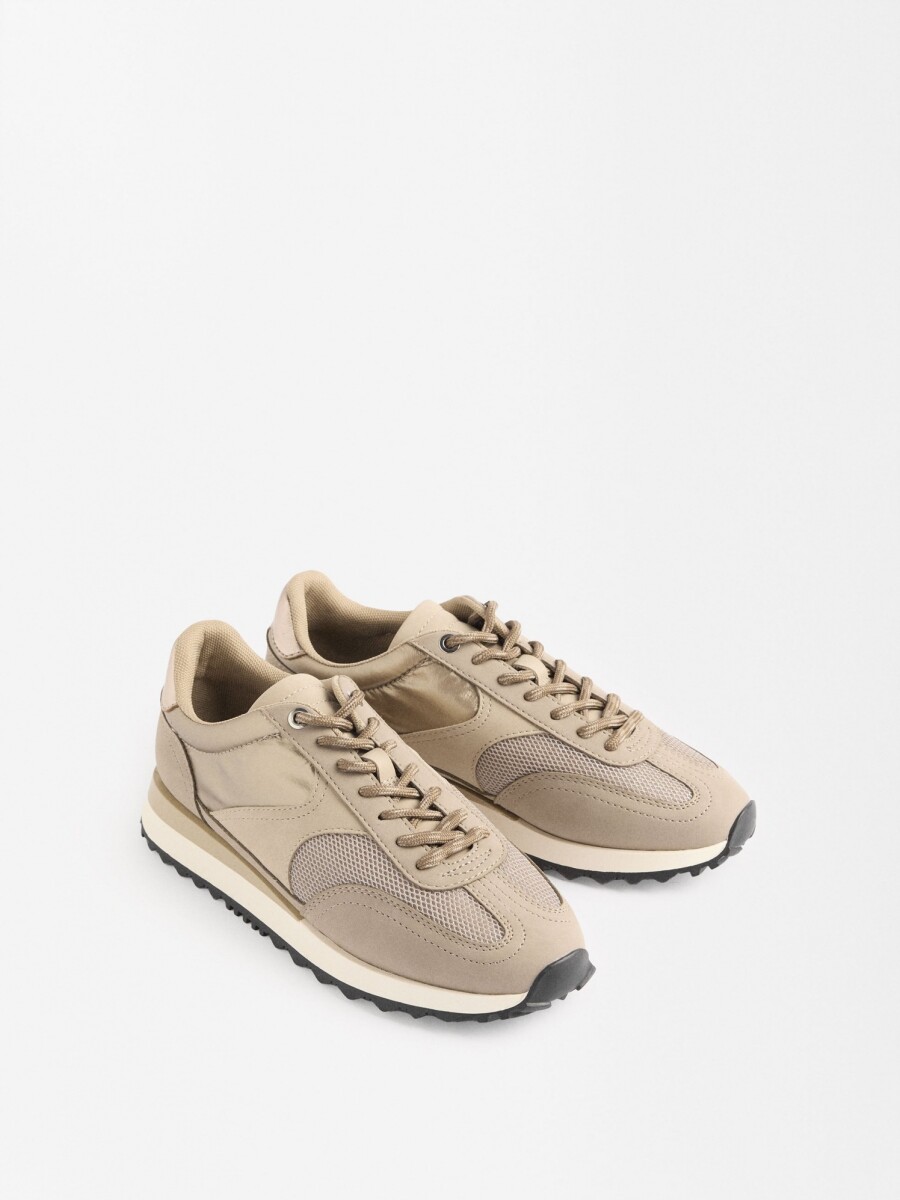 Zapatillas Running Rejilla dorado