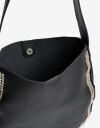 Saca Cartera Formato Saca Con Tachas - Negro