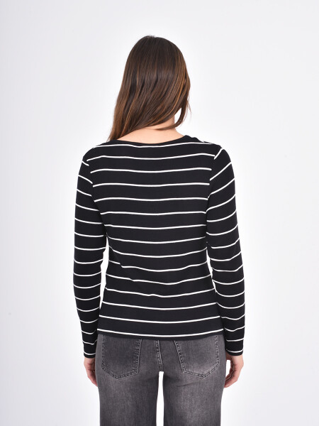 REMERA FELDA VARIANTE 3