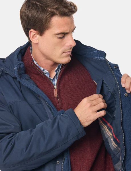 CAMPERA CON CAPUCHA DESMONTABLE Azul