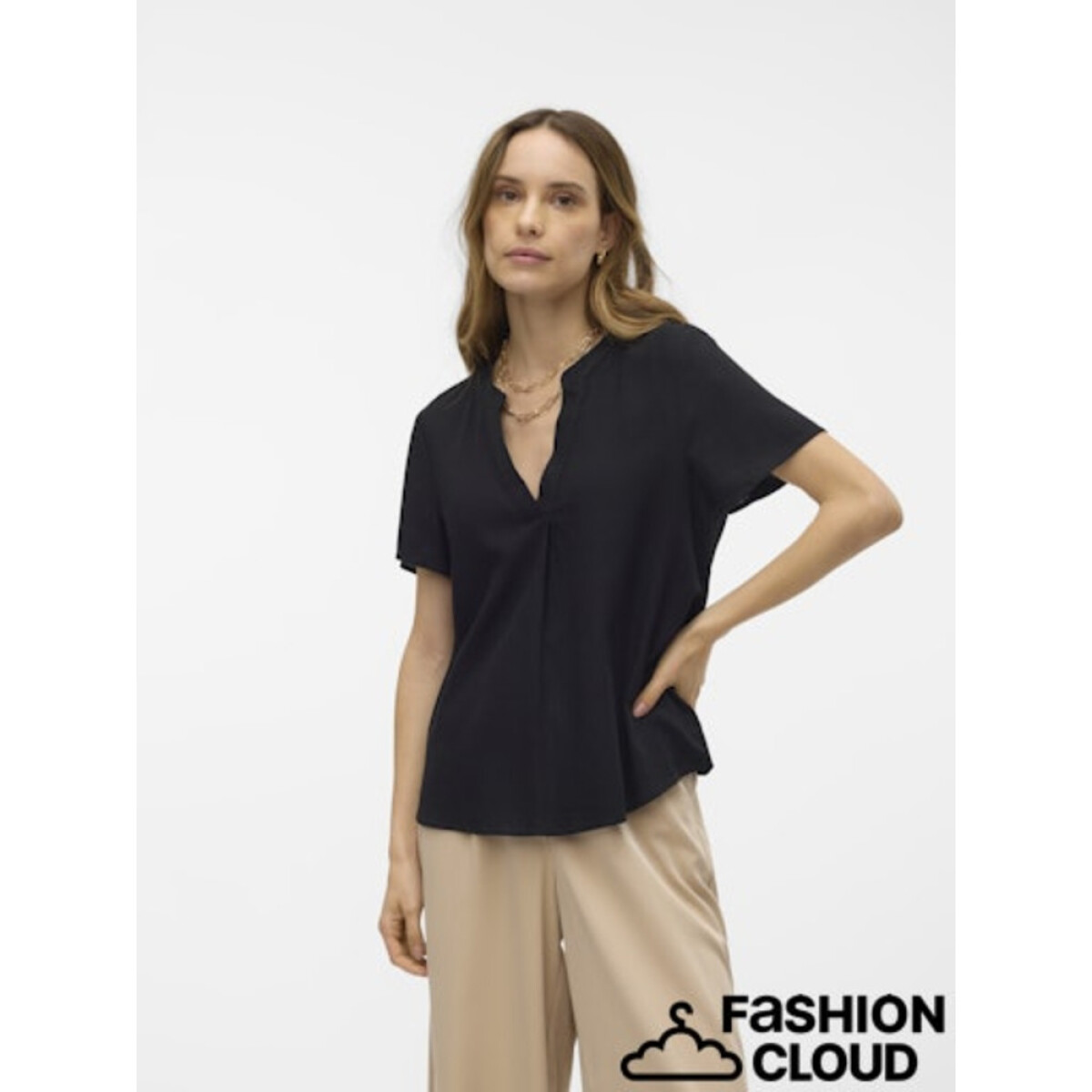 VMMYMILO SS V-NECK TOP WVN GA - BLACK 